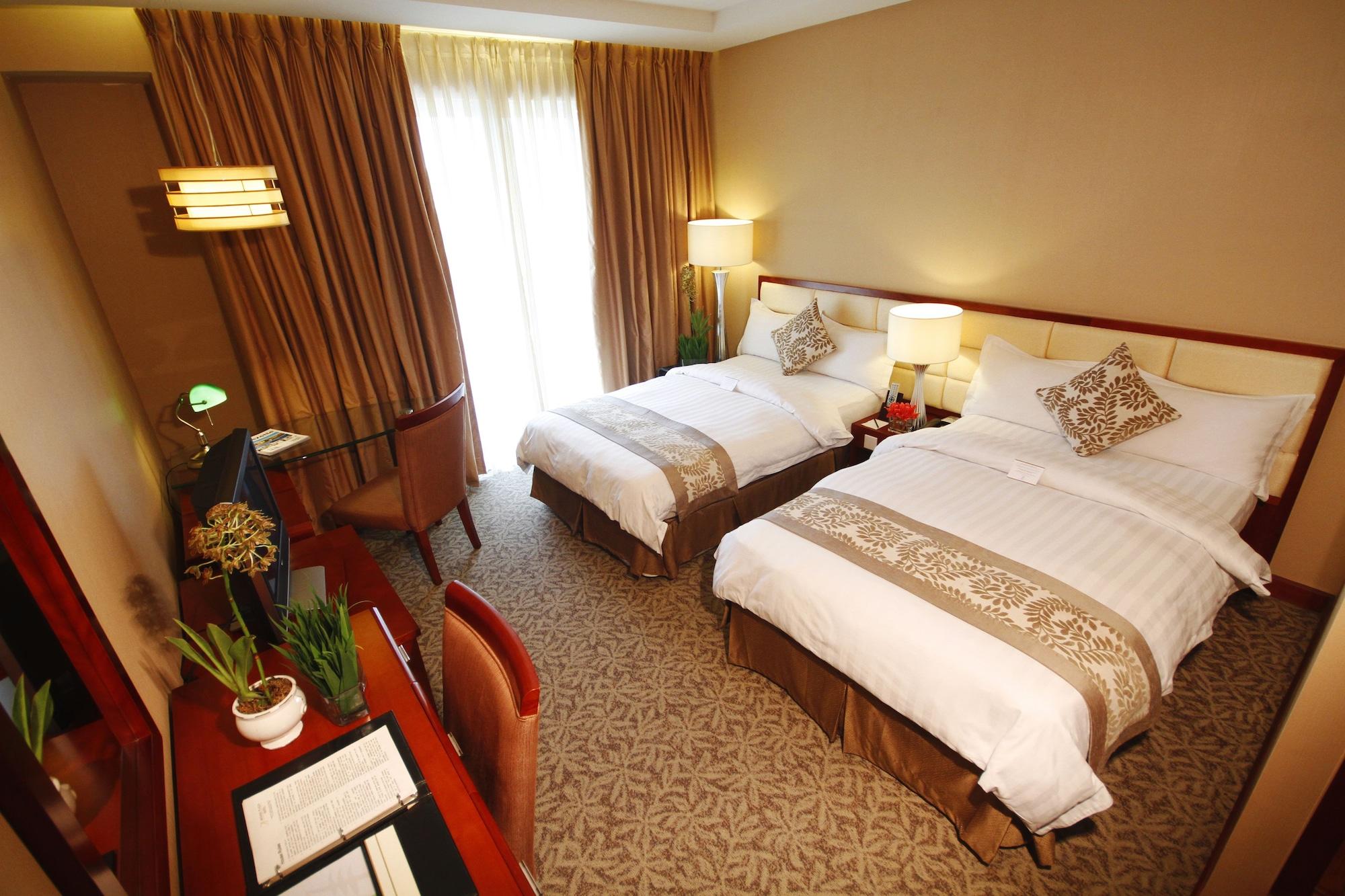 נגה The Avenue Plaza Hotel מראה חיצוני תמונה